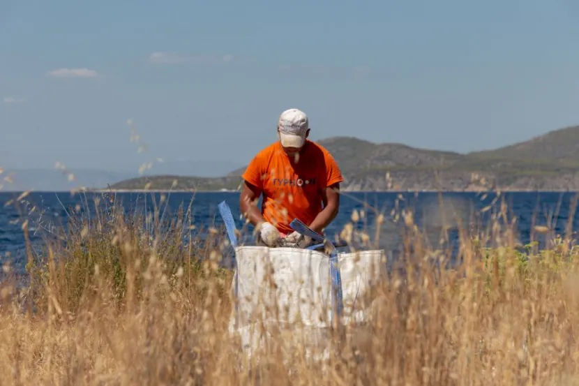 ΚΑΘΑΡΙΣΜΟΣ παραλίας θάλασσας