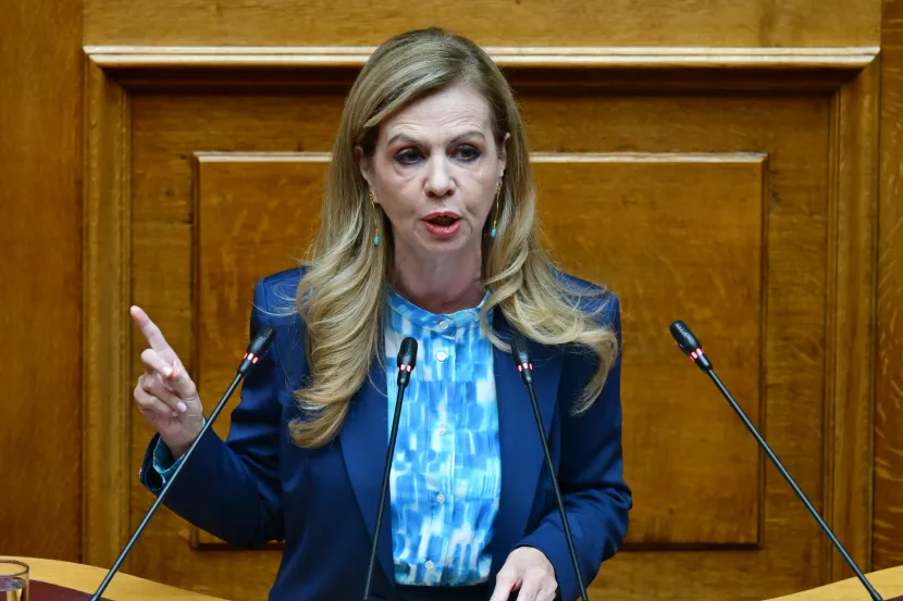 Μερόπη Τζούφη