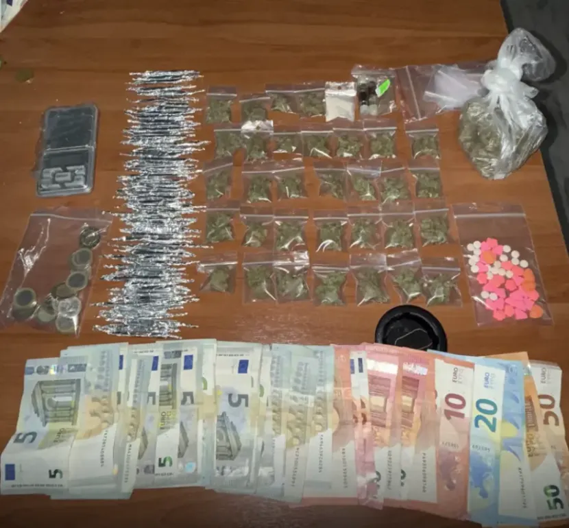 Ναρκωτικά που έδωσε στη δημοσιότητα η ΕΛΑΣ μετά από συλλήψεις 