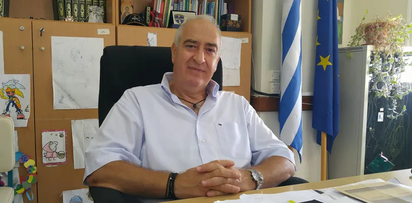 Παπαδομαρκάκης