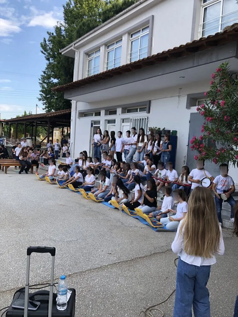 Συγκινητική πρωτοβουλία μαθητών δημοτικού: Διοργάνωσαν συναυλία για να βοηθήσουν 16χρονο συντοπίτη τους