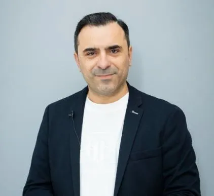 Ταουσάνης Χρήστος