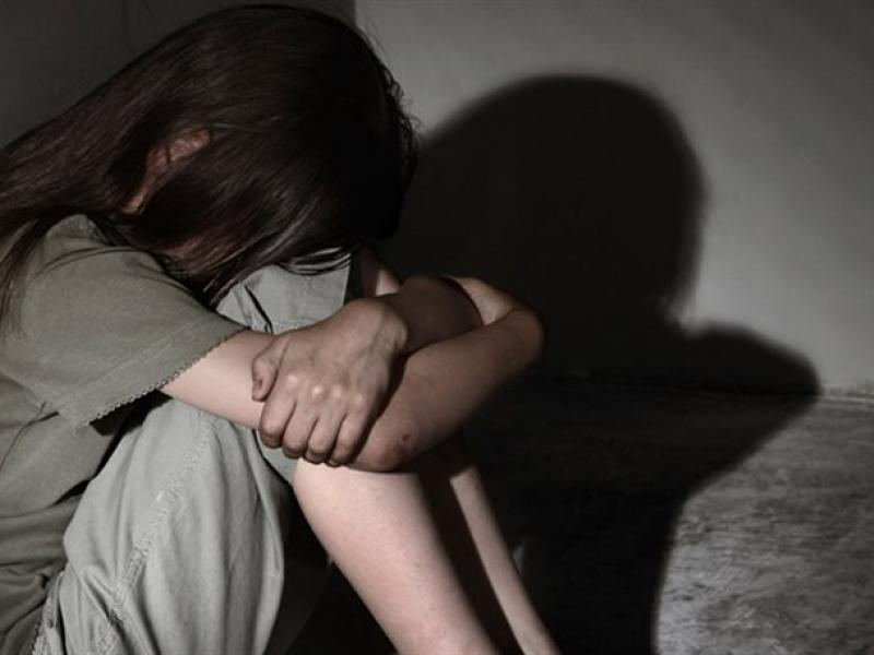 Εφιάλτη βίωσε 14χρονη μαθήτρια από 59χρονο εκπαιδευτικό!
