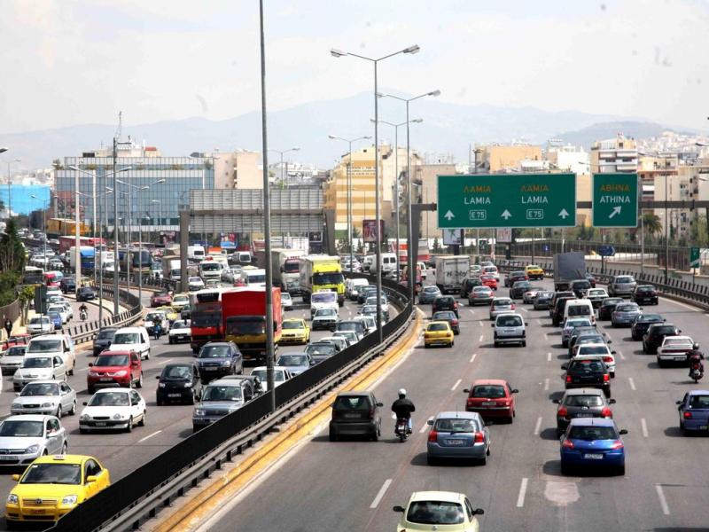 Τροχαίο στον Κηφισό: Συγκρούστηκε λεωφορείο του ΚΤΕΛ με IX 