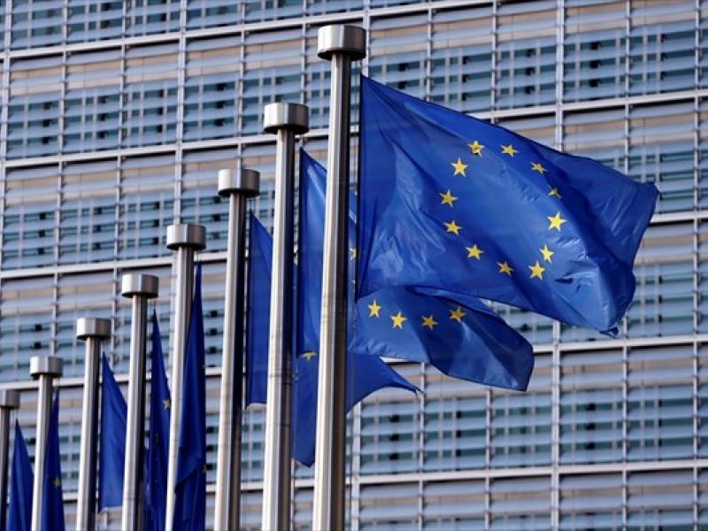 Νομοσχέδιο-ΚΚΕ: Τι λέει η Κομισιόν για το ταξικά διαχωρισμένο σχολείο;