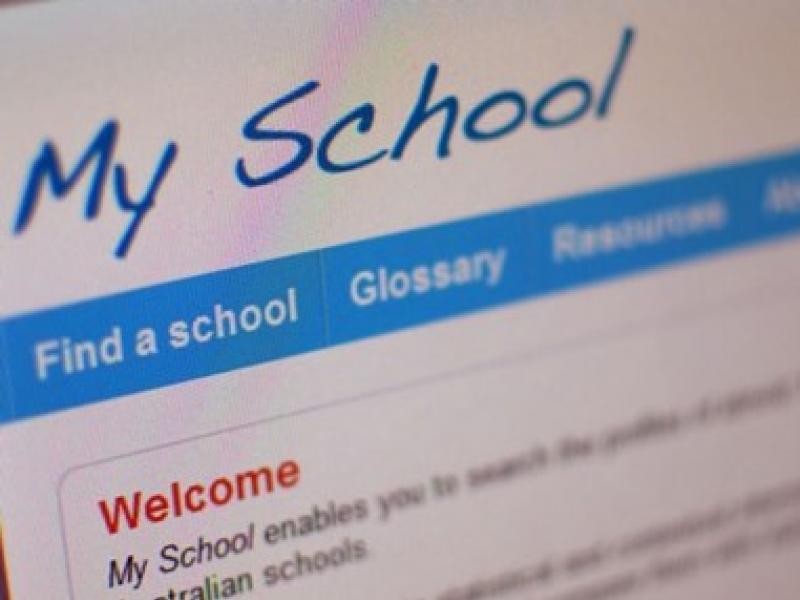 ΥΠΑΙΘ: Στο Myschool η καταχώρηση αδειών και παραιτήσεων εκπαιδευτικών