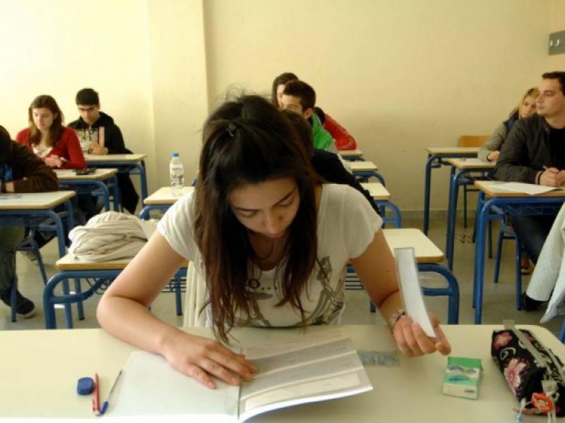 Τις πταίει και τι να κάνουμε; Ή όταν ο Τρικούπης συναντά τον Λένιν!
