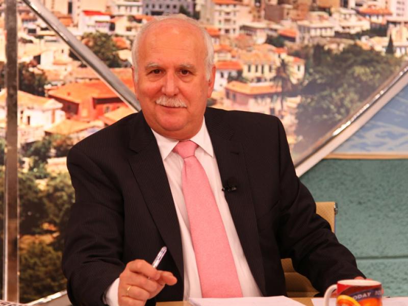 Παπαδάκης: «Μας άφησε ένα μωράκι κι έφυγε λέγοντάς «αυτό το παιδί πώς θα μεγαλώσει;»