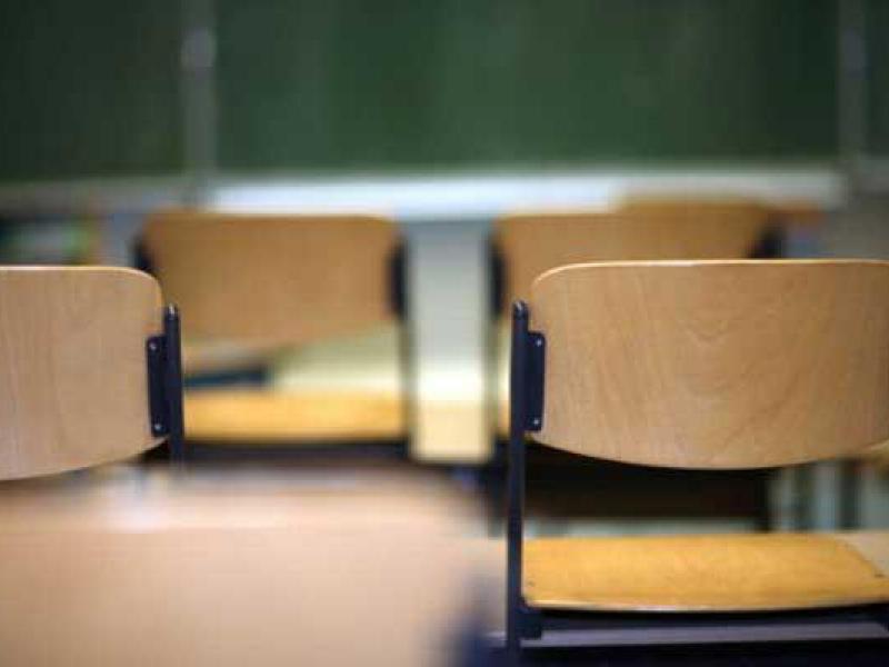 Ένταση στο Δημοτικό Συμβούλιο για τις συγχωνεύσεις τμημάτων: «Αυτά τα σχολεία δεν θα ανοίξουν»