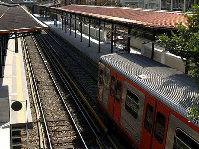 ΗΣΑΠ: Νεκρός ένας άνδρας που έπεσε στις γραμμές στα Άνω Πατήσια – Κλειστοί οι σταθμοί “Περισσός” και “Πευκάκια”