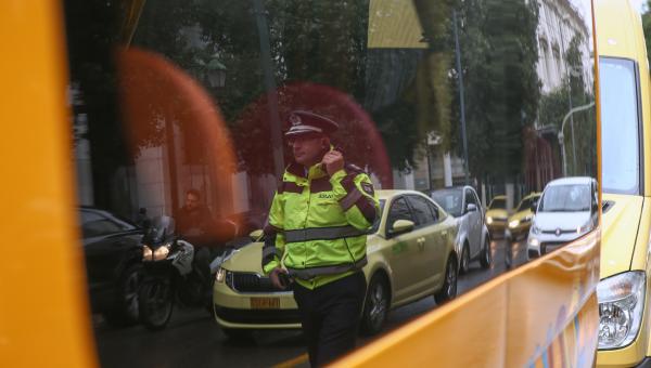 σχολικό λεωφορείο