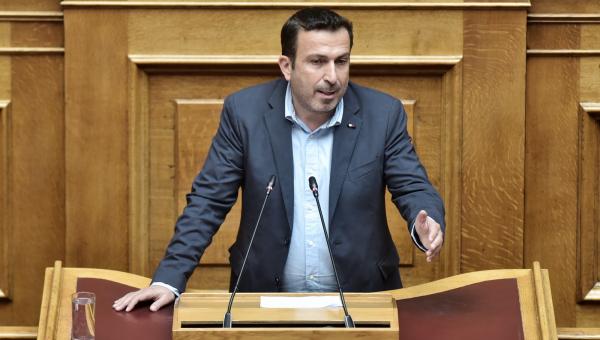 Στέφανος Παραστατίδης