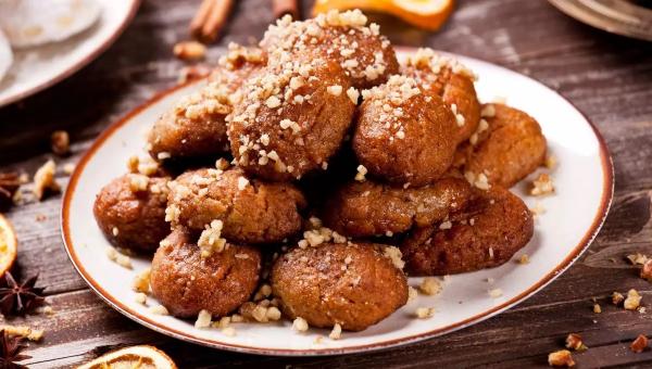 Μελομακάρονα