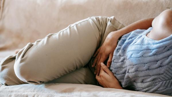 Πόνος στην κοιλιά