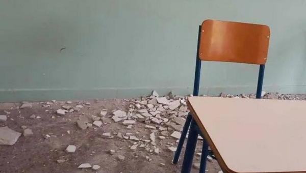 Πτώση σοβάδων σε σχολείο