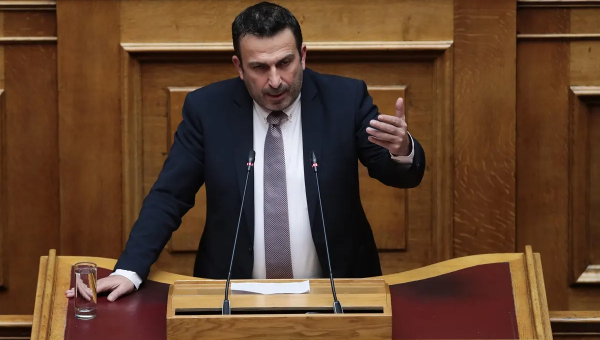 Στέφανος Παραστατίδης