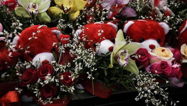 χρονια πολλά