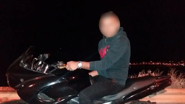 Ο 29χρονος δολοφόνος του Νέου Κόσμου σε μηχανή