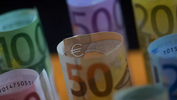 Χαρτονομίσματα, χρήματα σε ευρώ