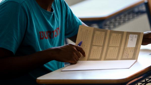 Πανελλαδικές - πανελλήνιες εξετάσεις