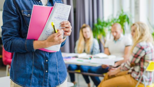 Πίνακες εκπαιδετικών