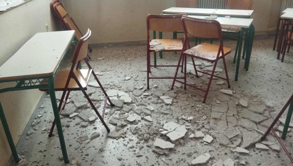 Κατέρρευσε οροφή σε σχολείο