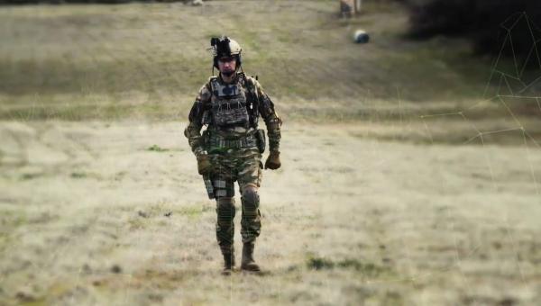 Στρατιώτης