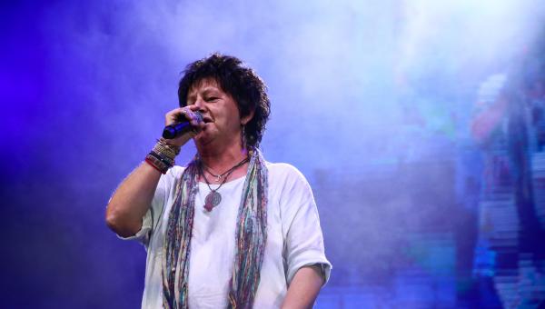 Φωτεινή Βελεσιώτου