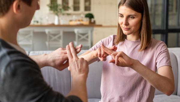 νοηματική γλώσσα