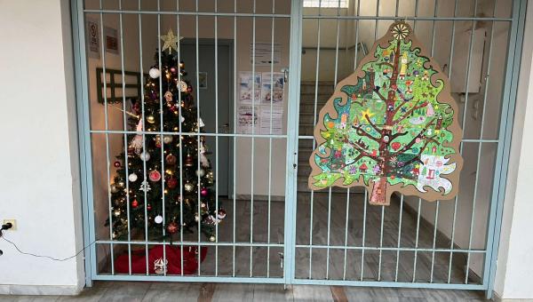 Δημοτικό Σχολείο Βαρυπέτρου