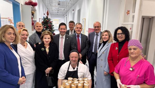 Επίσκεψη για ευχές στα Πανεπιστημιακά Νοσοκομεία ΑΡΕΤΑΙΕΙΟ, ΑΙΓΙΝΗΤΕΙΟ, ΕΥΓΕΝΙΔΕΙΟ