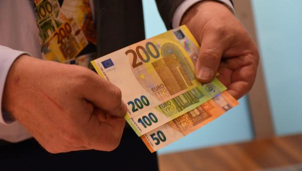 Επίδομα γέννησης παιδιού και voucher εργαζομένων