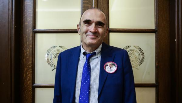 κουτσολαμπρος