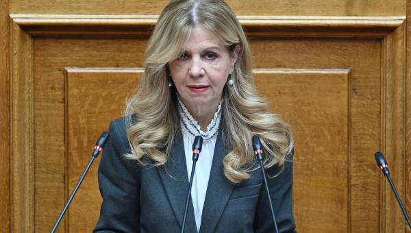 Μερόπη Τζούφη