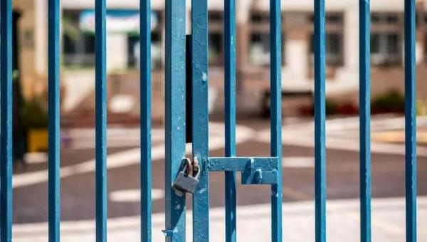 κλειστα σχολεια