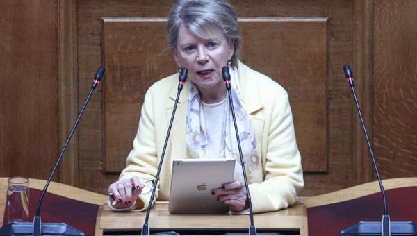 Έλενα Ακρίτα