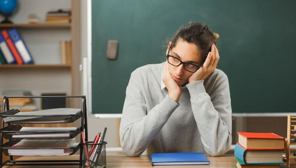 εκπαιδευτικος