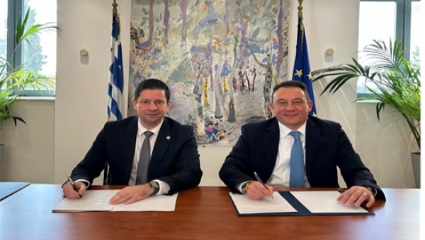 ΥΠΑΙΘΑ και ΕΚΠΑ ενώνουν δυνάμεις για τη Διά Βίου Μάθηση και την Εκπαίδευση Ενηλίκων