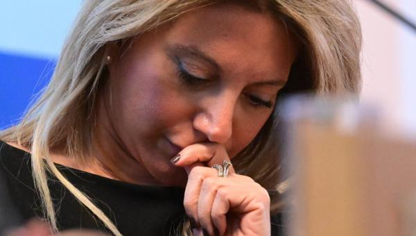 καρυστιανου