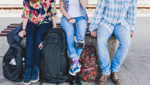 ΜΑΘΗΤΕΣ ΤΑΞΙΔΙΑ