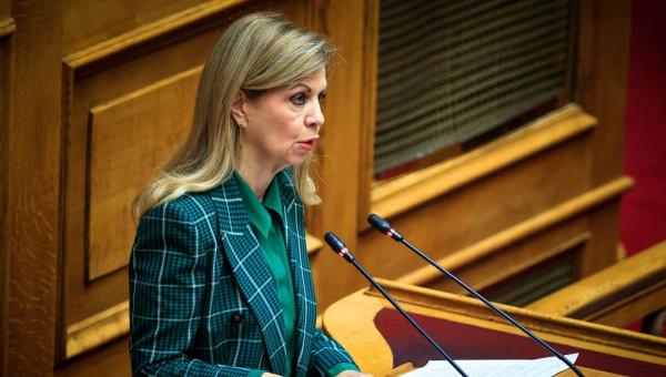 Μερόπη Τζούφη