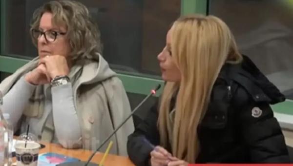 Κακός χαμός μεταξύ Νάταλι Κάκκαβα και Δημάρχου Σαρωνικού