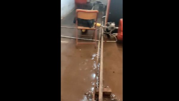 Πλημμύρισε το 16ο Δημοτικό Σχολείο Αθηνών