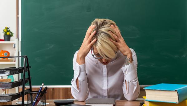 εκπαιδευτικοι