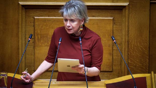 Έλενα Ακρίτα