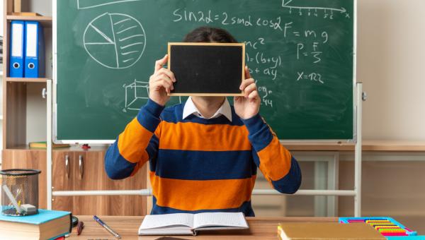 αναπληρωτής