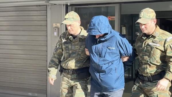 κατάσκοπος