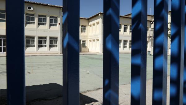Κλειστά σχολεία