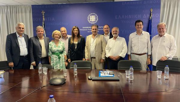 Η ΠΕΔΙΠΔΕ σε συνάντηση με την υπουργό Παιδείας Σοφία Ζαχαράκη