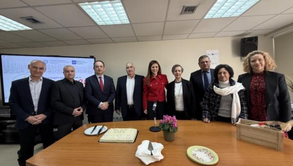 Ζαχαράκη με στελέχη του ΙΕΠ